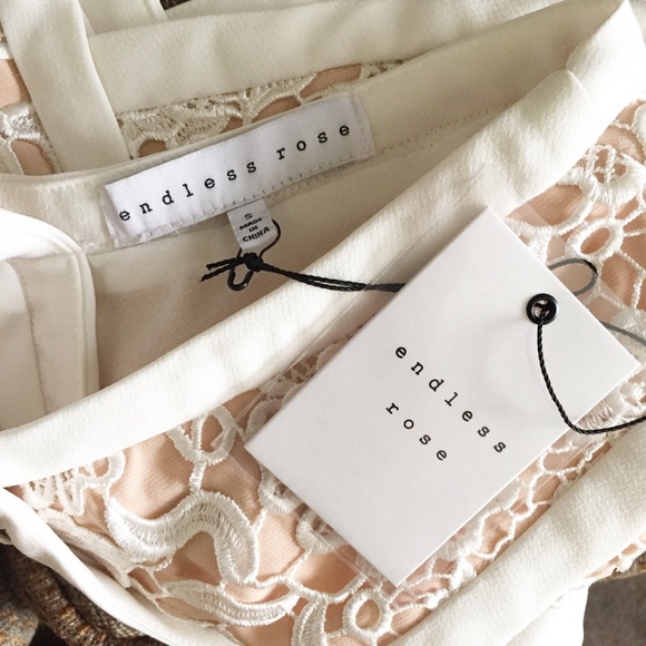 Endless Rose Lace Criss Cross Crop Top Size S - Picture 5 of 8